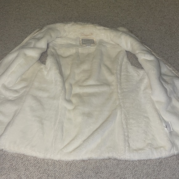 White vest - Picture 3 of 4